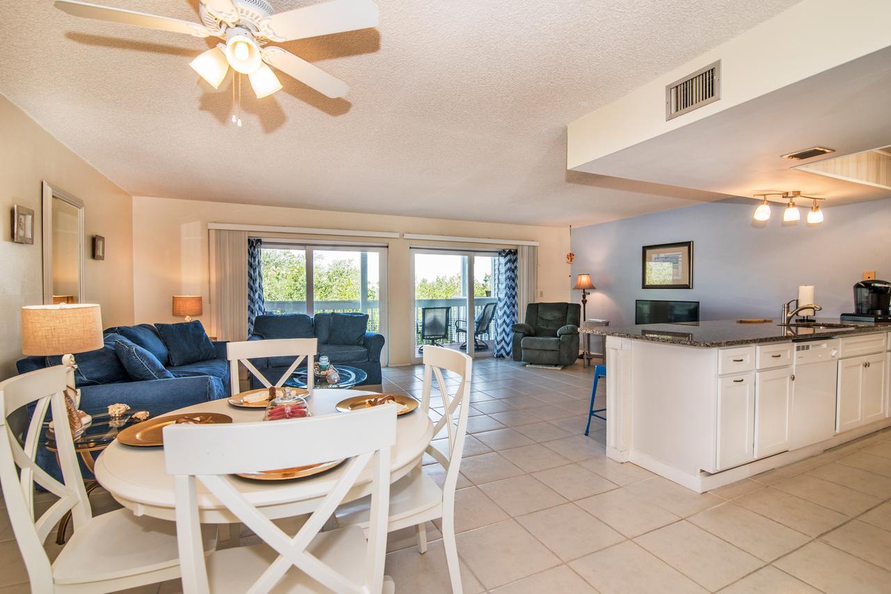 Intercoastal Beach Suite 克利尔沃特 外观 照片